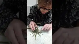 Шляпка - сувенир.вязание из папаратника. 2 часть.