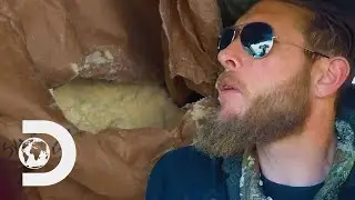 This Risky Moonshine Run Is A Federal Offense! | Moonshiners