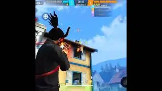 Solo Vs Squad Clutch 😂 
