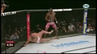 UFC SHOCK  Skateboard thrown in OCTAGON!!!