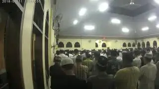 Suasana Sholat Khusuf Masjid Al-Qolam UMJ