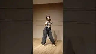Sheila Ki Jawani - Dance #shorts | Sonali Bhadauria | #trendingdance