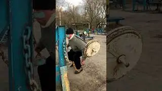 Богатырское приседания с цепями !