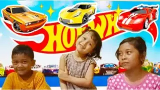 pilih mobil HOT WHEELS sesuai warna favoritmu!! 💕