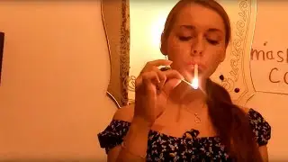 Young women experiments with smoking