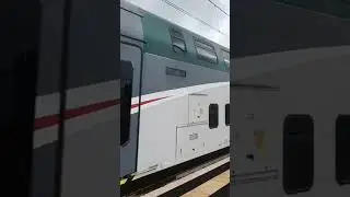 Invio Trenord composto da 2 e464 ed un Tsr in transito a Torricola RM