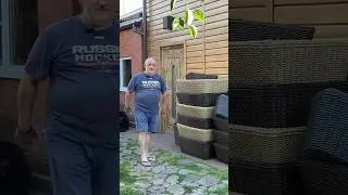 Уникальная возможность посмотреть огромный набор! #длясада #юмор #кашпоизротанга