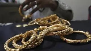 Akshaya Tritiya 2017: Indians rush to buy gold on auspicious day