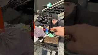 АХМЕД ПЬЕТ ДРУГОЙ ЭНЕРГЕТИК😳 