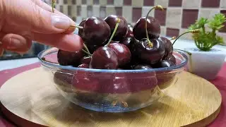 Как удалить косточки из вишни и черешни 