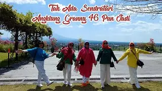 Tak Ada Sendratari Angklung Granny 46 Pun Jadi