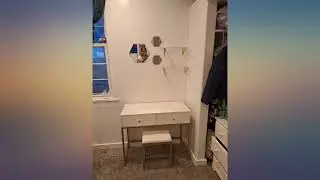 SUPERJARE Vanity Desk, Makeup Vanity with Stool & Tri-fold Lighted Mirror, Vanity review