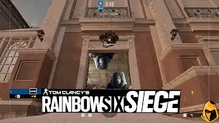 Playing Rainbow Six Siege For The First Time (Full situations Gameplay)