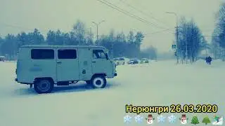 Нерюнгри 26.03.2020 Это Весна называется по нашему почти пол метра снега ❄❄❄⛄⛄🎄🌲🌲⛷️⛷️🏂🏂⛷️⛷️🌲🎄
