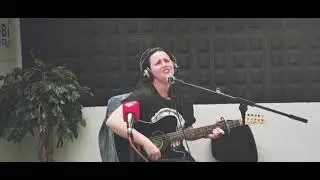 LAURA DE LYDIA RUIZ UNPLUGGED EN LOS MURPHY'S