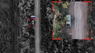 Працює аеророзвідка! Враження живої сили противника зкидами!