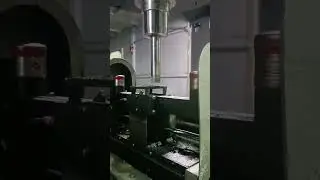 Лазерок измеряет инструмент 