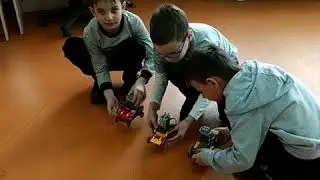 Робототехника для детей. Ралли на робо-машинках. Клуб 