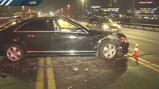 У Києві на мосту Патона сталася масштабна автотроща