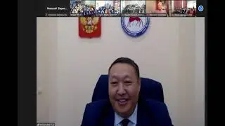 Выступает зам. министра внешних связей РС (Я) Сергей Хатылыков, выпускник Таттинской гимназии