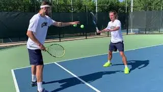 Il tennis in 3 steps: tecnica del diritto con impugnatura, swing e appoggi