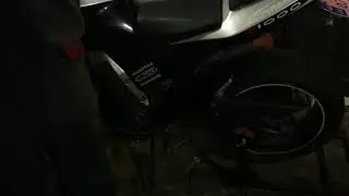 Снял выхлоп на kawasaki z1000, чуть не оглох