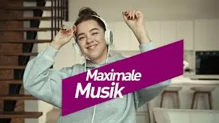 Maximal Radio Image clip 2024