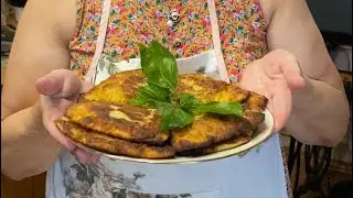 Картофельные чебуреки с сырной начинкой