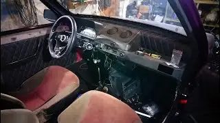 Ока закончил сборку салона
