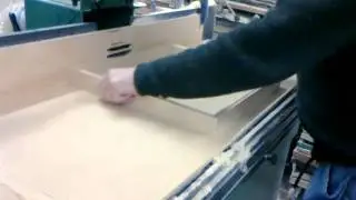 Fräsning av lådans översida till 42 mm.mp4