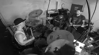 Pantera - Slaughtered guitar/drum cover