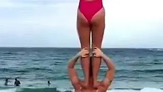 Epic Girl Fails | Funnythinks