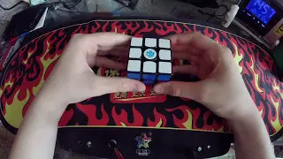 2 Этап сборки кубика 3x3.
