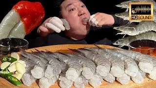 Raw shrimp mukbang in a recording studio, but now with commentary...