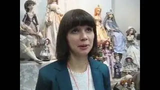 Удивительное мини-интервью  Анна Фадеева у стенда со своими авторскими куклами
