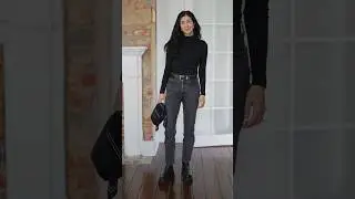 🧣How to style a silk scarf in a casual outfit