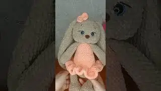 Зайка плюшевый