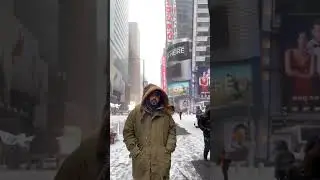 Badshah - Hum to doobe hain Unki tasveeron me mile sukoon nahi 
