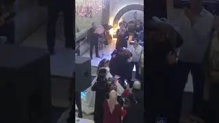 киз устирсанг шундай киз булсин ки ота онасисига шудайин  мехирли булсин