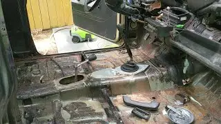 Nissan 720 4x4 Build Series Part 1: Gutting The Interior