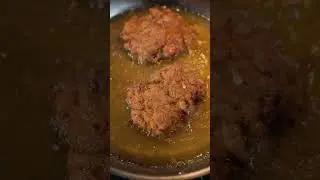 What NOT to Do! Nashville Fried Chicken Burger Attempt #friedchicken #nashville #burger #shorts