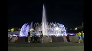 Фонтан Парка Победы.  Севастополь август 2022