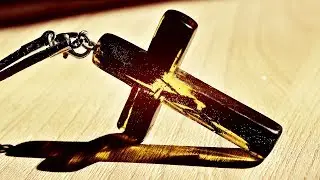 How to Make a Cross with Epoxy Resin and Wood