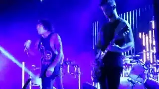 Bring Me The Horizon - Drown (April 10th, 2016 in Madrid)