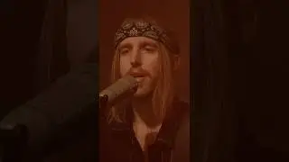 #live