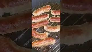 Колбаски на гриле,шарлотка