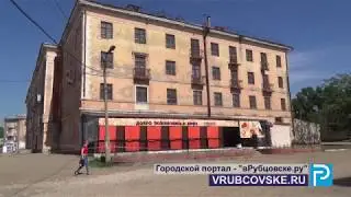 В Рубцовске обрушилась часть здания бывшей гостиницы «Алей»
