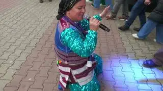Meryem Akyüz Her Yerde Söylüyor