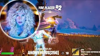 Fortnite Gamer Girl in action! Victory Royale 2nd place!
