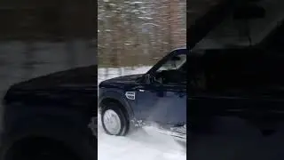 Тащим Land Rover вездеходом Tinger #tinger #болотоходы #внедорог